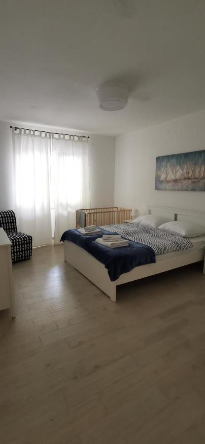 Apartments Katarina 斯塔拉诺瓦利亚 外观 照片